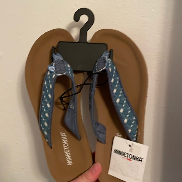 Light blue denim sandals, size 6. Never worn - Picture 1 of 3